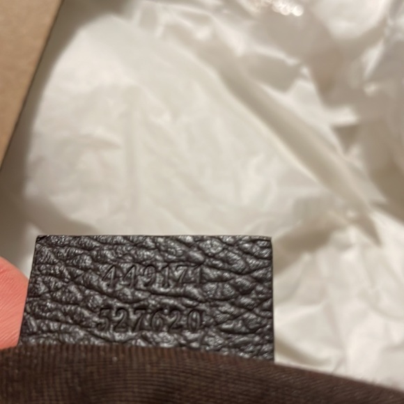 Gucci Messenger bag and dust bag included. No receipt available. Authentic. - Picture 9 of 9